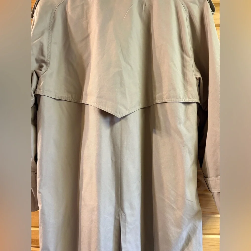 Vintage London Fog Double Breasted Trench Coat, Size 10 Petite - Picture 9 of 14